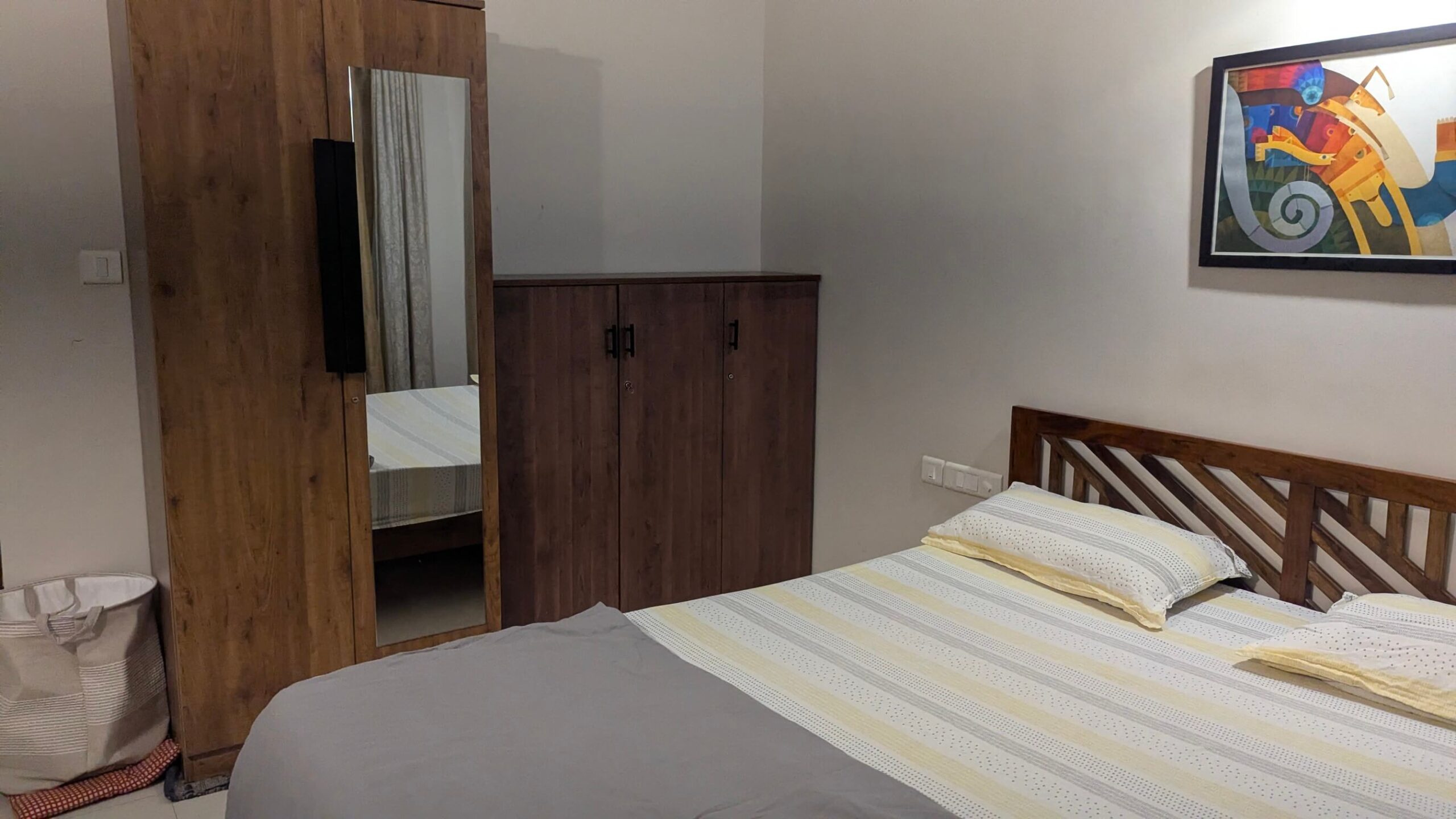 Room 2 washroom